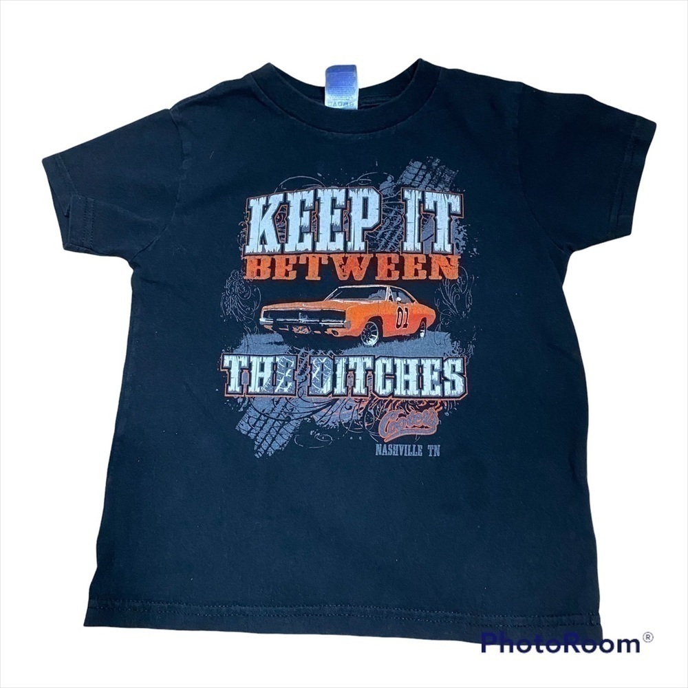 Keep it Between the Ditches T-shirt Sz 5/6 Boys Cooters Dukes of Hazard